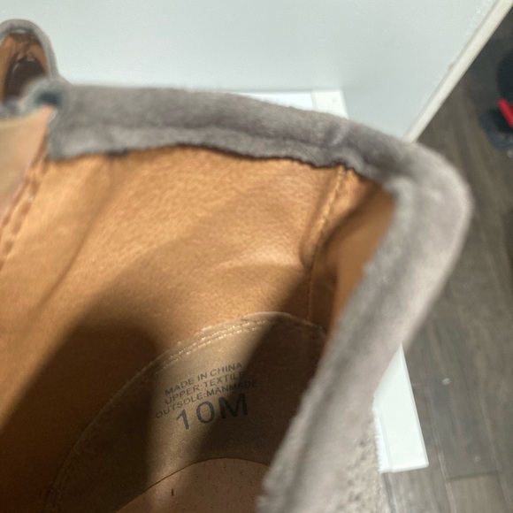 Coconuts by Matisse Taupe Brown Bootie size 10 - Picture 6 of 6